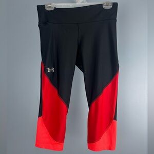 Under armour compression heat gear capri legging with pocket